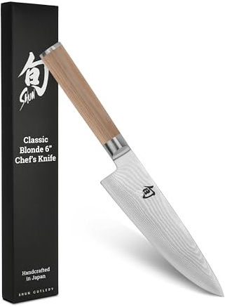 Shun Classic Blonde 6 Chef's Knife, Handcrafted Japanese Kitchen Knife for Professional and Home Chefs, VG-MAX Core with Damascus Stainless Steel Cladding, Pakkawood Handle