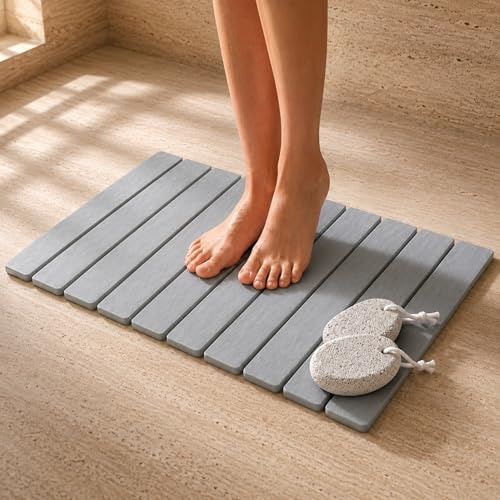 ADARPA® Alfombra Baño Diatomita de 60x39cm Plegable con Malla Antideslizante + 2 Piedras Pómez Naturales | Alfombrilla Baño Diatomita Absorción Super Rápida | Alfombra Higiénica y Duradera