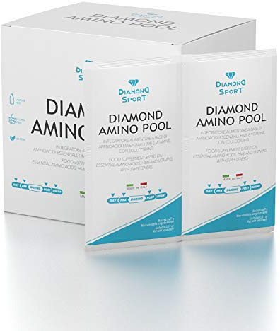 AMINO POOL - 8 Aminoacidi essenziali, HMB e Vitamine: C, B1, B6, B12-30 bustine x 9g - Zero calorie - Gusto arancia e maracuja - Senza glutine, Senza lattosio, No ogm - Diamond Life