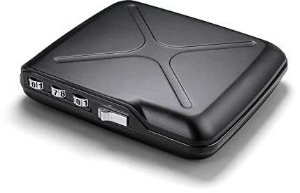 ÖGON -DESIGNS- Aluminium-Geldbörse mit Zahlenschloss. Modell: Code Wallet | 3-stelliges Zahlenschloss. Schneller Kartenzugriff. Für bis zu 10 Karten & Geldscheine. RFID-Schutz.