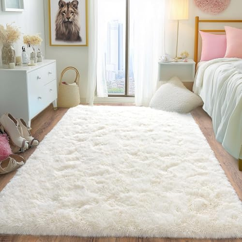 iEvery Rugs for Bedroom 120x160 cm - Cream White Fluffy Shaggy Rug for Living Room, Soft Non Slip High Pile Modern Floor Carpet for Bedside Nursery Kids Girls Room
