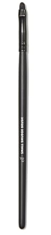 e.l.f. Small Smudge Brush for Precision Eyeshadow and Eyeliner, Synthetic