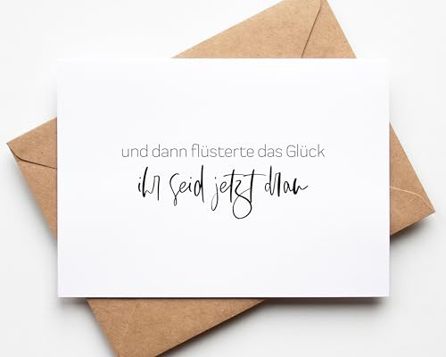 KAMEWI® Postkarte GLÜCK Statement | Inkl. Briefumschlag aus Kraftpapier | Schwangerschaft verkünden Baby unterwegs