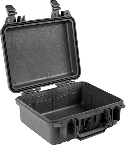 PELI 1200 Maleta de transporte técnica para equipos electrónicos, fotográficos y audiovisuales, IP67 estanca e impermeable al polvo, 4L de capacidad, fabricada en EE.UU., sin espuma, color negro