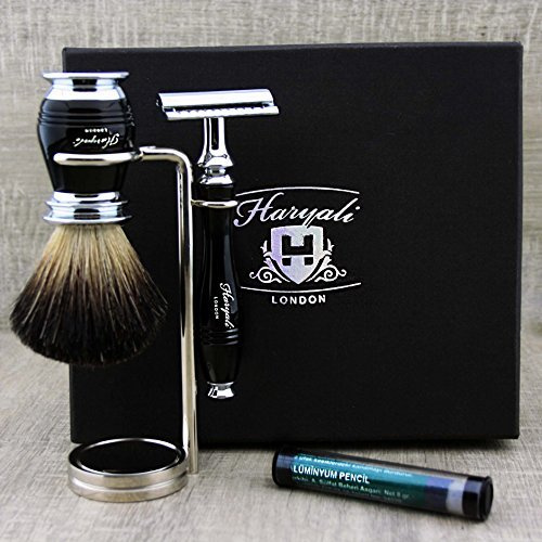 Il kit da barba da uomo in nero include spazzola per capelli di tasso, rasoio di sicurezza (senza lame), doppio supporto in acciaio inossidabile.