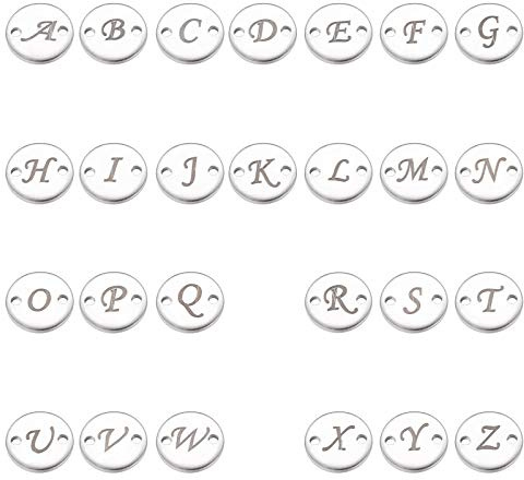 UNICRAFTALE 52St Edelstahl Brief Schmuckverbinder Charms Metall AZ Brief Anhänger Flach Rund Buchstaben Charms 1.2mm Loch Schmuck Verbinder Anhängers Für Halsketten Armband Schmuckherstellung