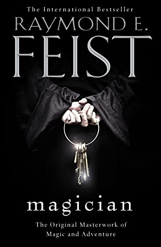 Magician: The Sunday Times bestselling author's gripping epic fantasy novel: Book 1 (The Riftwar Saga)