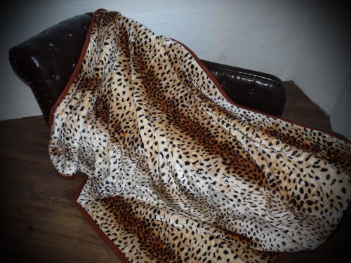 Kuscheldecke Tagesdecke Decke Leopard - Fell Modell II 160x200cm