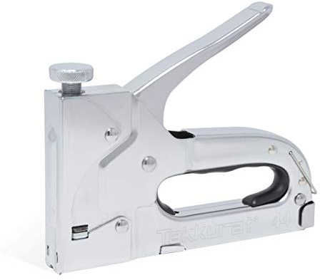 Takkurat 44 Handtacker - 4-in-1 Multifunktions-Tacker verarbeitet Flachdraht-Klammern, Bogen-Klammern, Tackernägel und Stifte zur Befestigung von Zier-Leisten, Kabeln, Stoffen u.v.m.