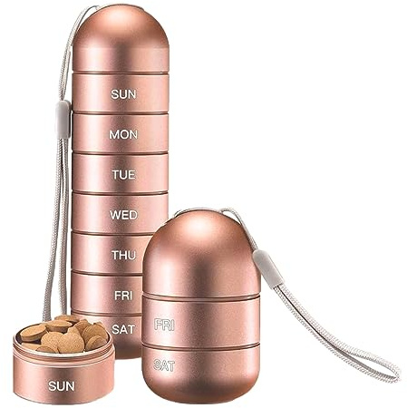 Pillendose aus Metall, wöchentlich, stapelbar, wasserdicht, für Reisen, Wandern, 7-Tage-Pillendose, Datumsanzeige, großes Fach für Pillen, Vitamine, Kapseln, Fischöl, Nahrungsergänzungsmittel (Orange)