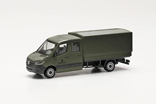 Herpa Militär Modellauto Mercedes-Benz Sprinter `18 Doppelkabine mit Plane „Bundeswehr“, originalgetreu im Maßstab 1:87, Auto Modell, Modellbau Sammlerstück, Army Deko Automodelle