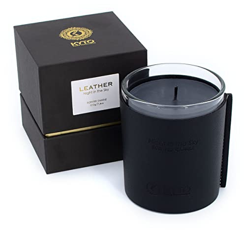 Kyto Duftkerze im Glas mit edler Lederhülle, Geschenkset, 40 Stunden Brenndauer, Geschenkset, Duftnote: Vanille & Mandel/Cedarwood & Vanille/Bergamot & Fig. (Night in The Sky (Bergamotte und Feige))