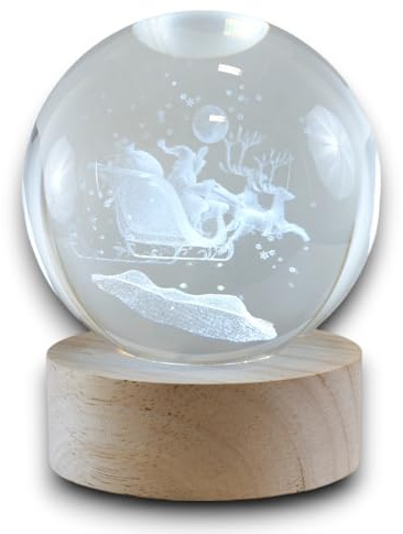 Generico Palla di Neve 3D in Vetro Natalizia con Base Legno e Villaggio di Babbo Natale - Lampada Luce LED Natalizie 10x10x13 cm - Globo Ampolla Neve Trasparente (Babbo Natale con Slitta, 8x8x10 cm)