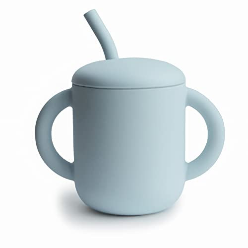 mushie | Tazza da allenamento in silicone e paglia | 6+ mesi | 175 ml, con manici antiscivolo e a prova di fuoriuscite, senza BPA, non perdite, 100% silicone per uso alimentare | Powder Blue