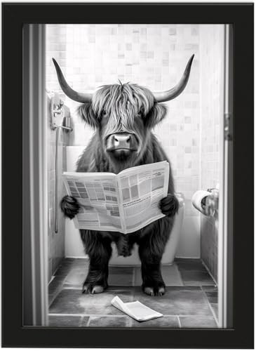 Deqosy Hochlandrind auf WC, Poster DIN A4 mit Rahmen, Toilette Badezimmer Deko Bild, Wand-Deko Bilder Lustiges Geschenk