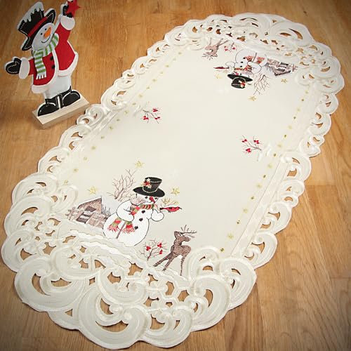 Weihnachtstischläufer/Tischdeckchen Schneemann Rentier Winterlandschaft mit Durchbruchstickerei, Polyester, Ecru/Creme - Größe wählbar (ca. 33x68 cm, Oval)