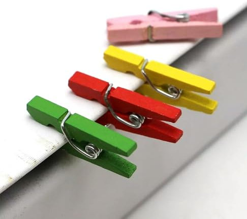 Lot de 100 Pinces à Linge en Bois de Couleurs mélangées pour Papier Photo 25 x 7 mm Scrapbooking-par défaut
