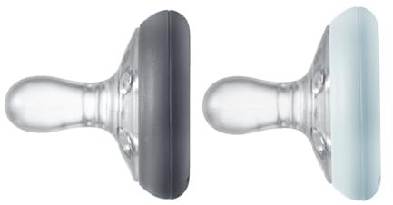 Tommee Tippee Breast-Like Soother, Skin-Like Texture, Symmetrical Orthodontic Design, BPA-Free, 0-6m, Pack of 2 Dummies