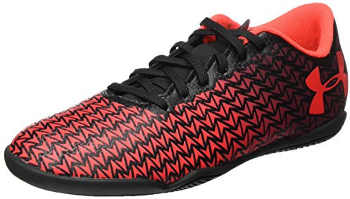Under Armour UA CF Force 3.0 in Jr, Scarpe da Calcio Unisex – Bambini, Nero (Black), 38.5 EU