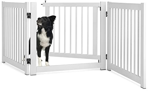 COSTWAY Cancelletto per Cani da Interno in Legno Massello, Design Girevole e Portatile, con 3 Ante, Cuscinetti Antiscivolo e Serratura, Ideale per Cani di Piccola/Media Taglia, 206 x 61 cm (Bianco)