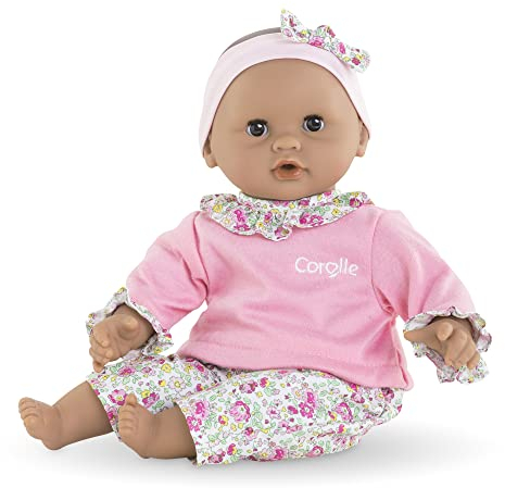Corolle 9000100630 - Docka Maria - Corolle Calin - Dockan Maria med Rosa Blommig Tröja samt Byxor med Matchande Hårband som är Avtagbart, 30 cm. Från 18 månader