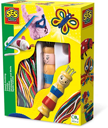 SES Creative | Strickpuppe Set für Kinder ab 5 Jahre | Holz Strickspielzeug mit Wolle & Werkzeug | DIY Strickset Mädchen | Kreativset Basteln | Geschenkidee Strickpuppe Kinder