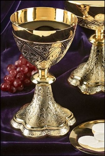 Church Gold Plated Brass Chalice & Paten, 19 Ounce, Embossed Vines