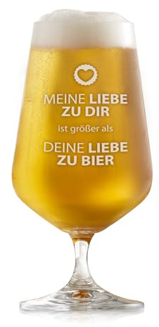 AMAVEL Bierglas Pilstulpe mit Gravur Unsere Liebe zu Dir, Vatertagsgeschenk, Geburtstagsgeschenk für Männer, Füllmenge: 0,38 l