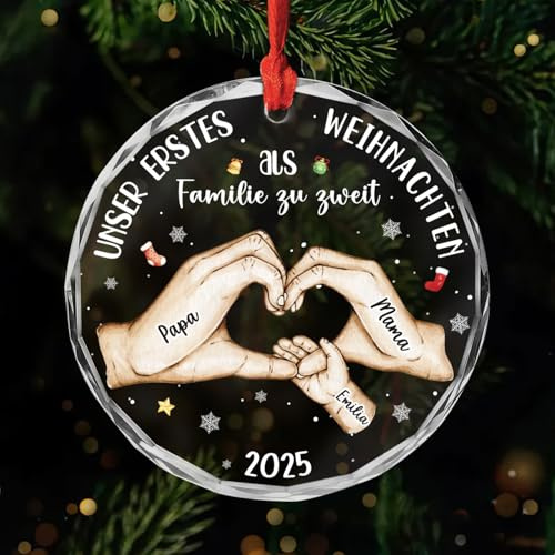 Geschenke Mall Personalisiertes Ornamente - Unser Erstes Weihnachten Als Familie - Weihnachtskugel mit Namen, personalisierte weihnachtsdeko, Glas Weihnachtsschmuck (Modell #1)