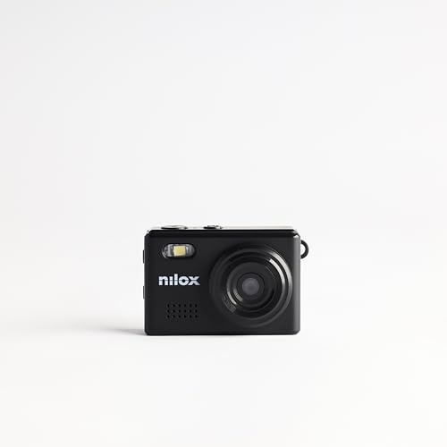 Nilox Mini Action CAM Llavero HD 720p, Filtros Vintage, Vídeo, Foto y Audio a 30 fps, Ultra Compacto, USB Tipo C, Diseño Retro, Viajes, Vlogs y Redes Sociales, Negro