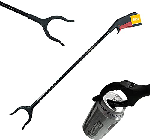Black Plastic Long Reach Grabber, 67 cm - Lightweight, Easy-to-Operate, Ideal for Indoor & Outdoor Use, 1 Piece