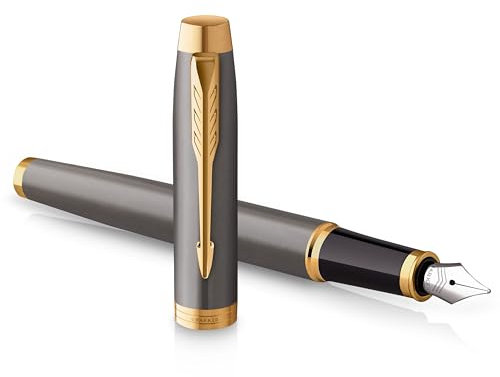 PARKER IM Füller | grau lackiert mit goldenen Zierteilen | mittlere polierte Edelstahl-Schreibfeder | Tintenpatrone blau nachfüllen | Geschenkbox | perfekte Geschenke zum Schulabschluss