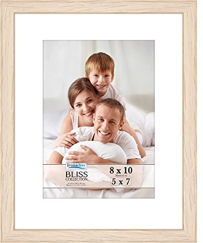 Icona Bay - Cornice rovere chiaro 20x25 cm con passepartout rimovibile per foto 13x18 cm - Cornice in legno composito in stile moderno - Da tavolo o da parete - Collezione Bliss