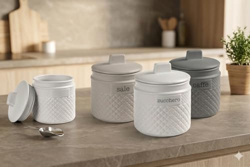 Utilissimi EDITACASA - Tris Barattoli Cucina in Ceramica Caffè, Zucchero, Sale - Set 3 Contenitori Porta Spezie, Trama a Rombi, 3 Colori Assortiti Grigio/Bianco/Tortora Dimensioni 10x12 cm