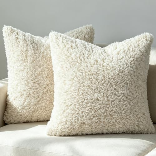 OYIMUA Weich Flauschig Deko Kissenbezug 40x40 Hellbeige 2er Set | Bouclé Sherpa Sofakissen,Dekokissen Couchkissen Plüsch Kissen,Wohnzimmer Schlafzimmer Deko Kissenhülle