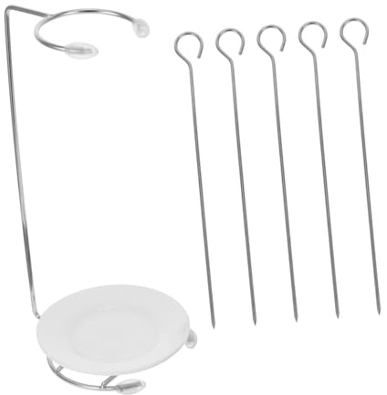 FUTUREORYY Soporte para Brochetas de Barbacoa Acero Inoxidable y Portátil Colgador para Pinchos Bbq Duradero y Fácil de Limpiar para Camping y Parrillas al Aire Incluye Pinchos para Kebabs