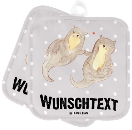 Mr. & Mrs. Panda Personalisierte Topflappen Otter Hände halten - Geschenke, Bedrucken, Personalisiert, Küchenzubehör, Topfhandschuhe, Seeotter, Händchen, mit Namen, glücklich, Paar, Liebe