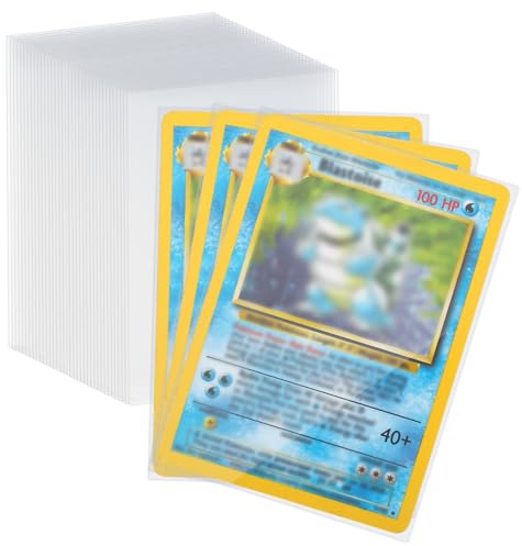 100 Stück Sammelkarten Hüllen, 66 * 92MM Verdickung Kartenhüllen Sleeves Transparent Sammelkartenzubehör für Tauschkarten Pokemon Sportkarten