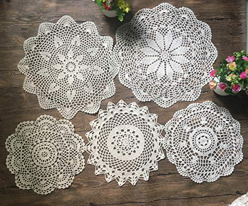 MINDPLUS Lot de 5 Napperons en Crochet à la Main Napperons en Dentelle au Crochet en Coton Napperon de Table 30 à 40 cm Rond Beige Vintage Mariage Tea Party (Beige)