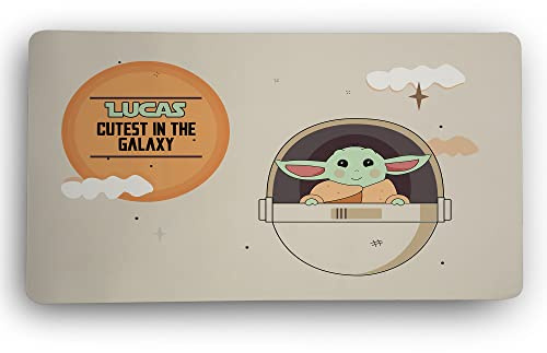 Tapis Souris Gamer. Tapis de Souris personnalisé. Tapis de Souris Gaming. sous-Mains de Bureau. 600 * 350 * 2mm. Dessous en Caoutchouc antidérapant. Baby Yoda