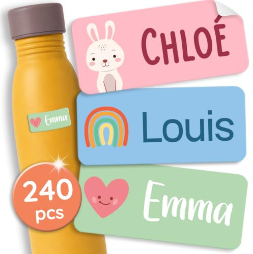 StiKiddo® Set de 240 Etiquetas Personalizadas para Niños - Pegatinas Adhesivas para Ropa y Objetos, Para Guarderíay y Escuela, Impermeables - Violeta | Etiquetas de nombre personalizadas y lavables a máquina para ropa, pegatinas de nombre autoadhesivas