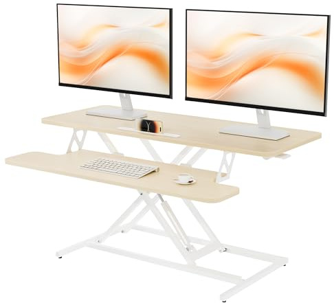 ERGOMAKER Höjdjusterbar Skrivbordsomvandlare - 101 cm Bred Plattform för Dubbla Skärmar, Sit-to-Stand Arbetsstation, Ergonomisk Datorställning (Gyllene Ek)