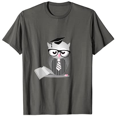 Hibou avec mortier, lunettes et cravate T-Shirt