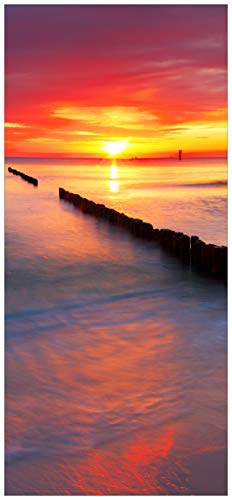 Wallario Selbstklebende Türtapete Farbenspiel im Himmel - Sonnenuntergang am Strand - Türposter 93 x 205 cm Abwischbar, rückstandsfrei zu entfernen
