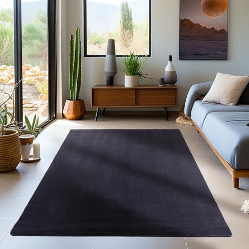 Carpetsale24 Waschbarer Teppich Kurzflor 140x200 cm Schwarz Modern Einfarbig Weich rutschfest Pflegeleicht Maschinenwaschbar für Wohnzimmer Schlafzimmer Esszimmer