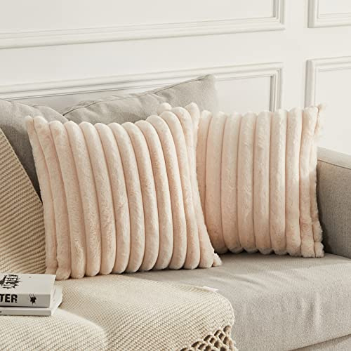 Joyouth 2er Set Doppelseitige Plüsch Samt Kissenbezüge Weiche Künstliche Pelz Kissenbezüge Dekorativ für Couch Sofa Schlafzimmer Wohnzimmer Zuhause 45x45 cm Beige