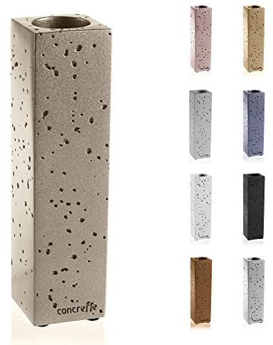 CONCRETTE Blumenvase für Tischplatte Rechteckig und Schlank Handgefertigt aus Architektonischem Beton Originell Geformtes Design mit Kleinen Löchern Höhe 220 mm Messing