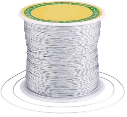 PandaHall - Cordoncino di nylon intrecciato setoso cinese, per nodi shamballa, macramè, perline per braccialetti dell'amicizia Kumihimo, macramè, 137 metri, 0,5 mm, colore: grigio chiaro