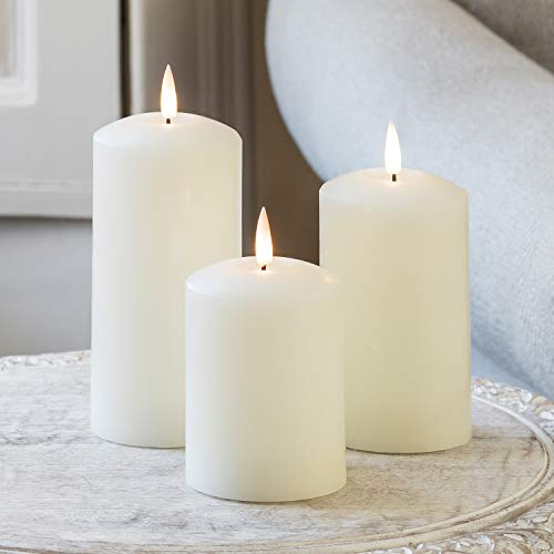 Lights4fun 3er Set TruGlow® LED Echtwachskerzen mit Fernbedienungund warmweißer LED Flamme batteriebetrieb Kerzen flackernde Flamme mit Fernbedienung mit Timerfunktion