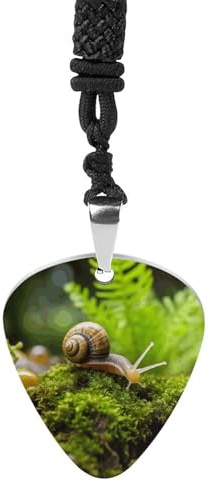 BTCOWZRV Snigel krypande gitarr plektrum halsband titan stål gitarr plektrumhållare hänge halsband R&B musik smycken trendigt rock musik halsband gitarr ukulele plektrum halsband för musikälskare